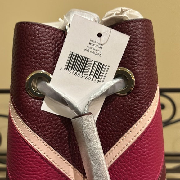 NWT Kate Spade Marti Chevron Small Bucket Bag - Picture 6 of 6